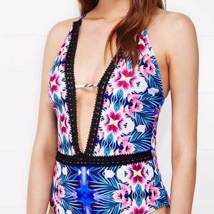 Cupshe All or Nothing 1-Piece Swimsuit Large